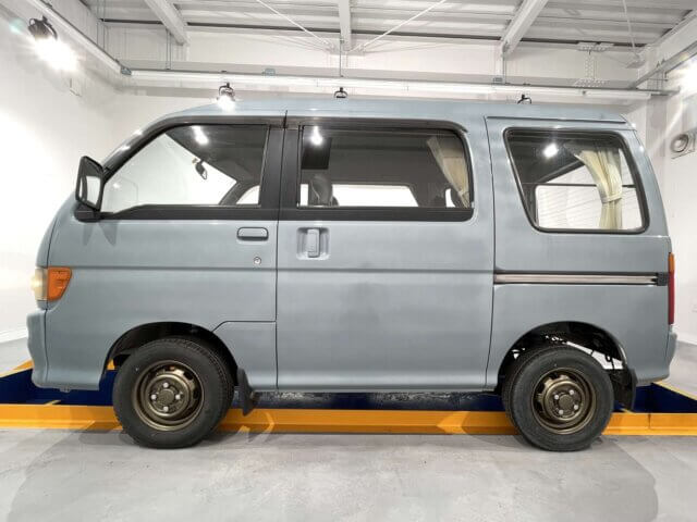 1995 DAIHATSU ATRAI VAN