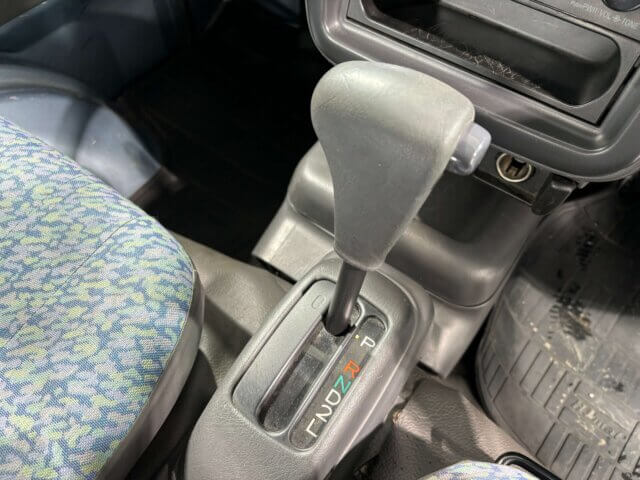 1998 DAIHATSU HIJET VAN