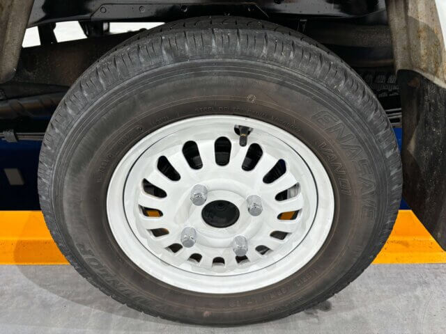 1995 MITSUBISHI MINICAB TRUCK
