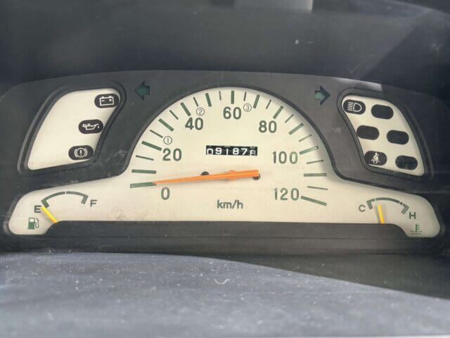 1998 MITSUBISHI MINICAB TRUCK