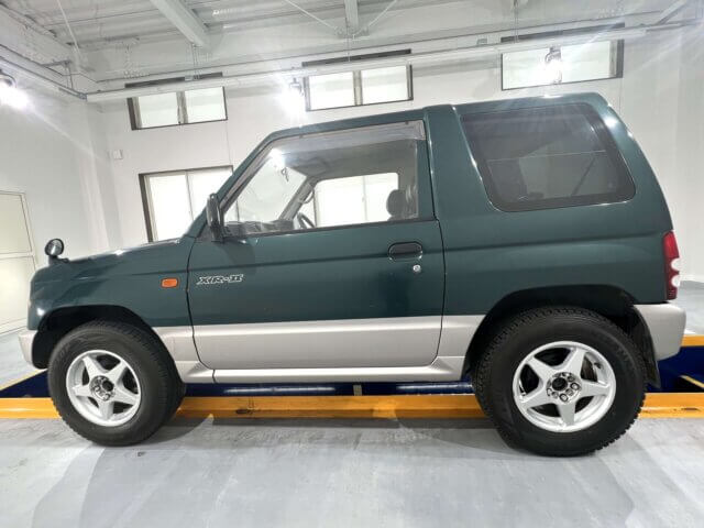 1996 MITSUBISHI PAJERO MINI