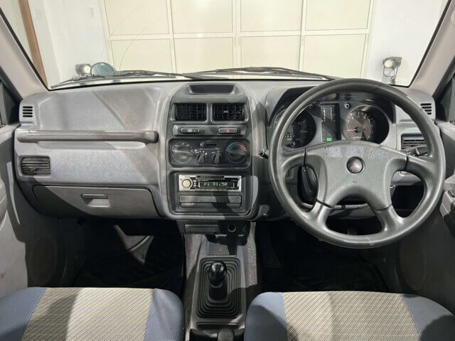 1996 MITSUBISHI PAJERO MINI