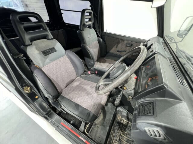 1992 SUZUKI JIMNY