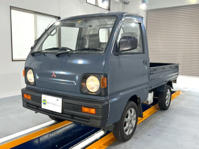 1993 MITSUBISHI MINICAB TRUCK