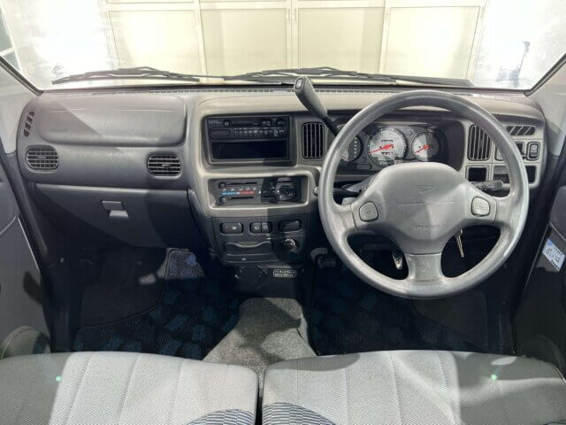 1999 DAIHATSU ATRAI