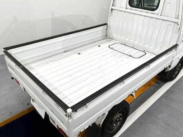 1996 MITSUBISHI MINICAB TRUCK