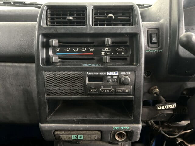 1997 MITSUBISHI MINICAB DUMP