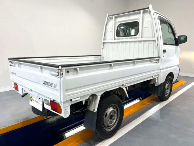 1994 MITSUBISHI MINICAB TRUCK