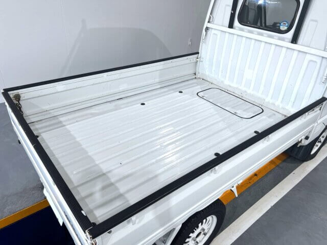 1992 MITSUBISHI MINICAB TRUCK