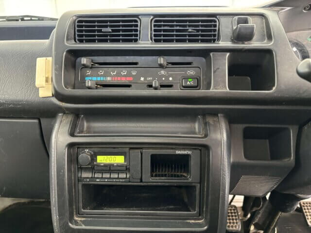 1999 DAIHATSU HIJET TRUCK
