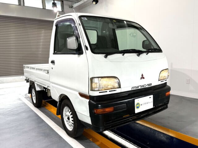 1999 MITSUBISHI MINICAB TRUCK