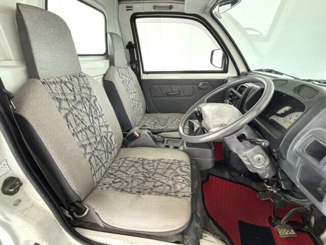 1999 MITSUBISHI MINICAB TRUCK
