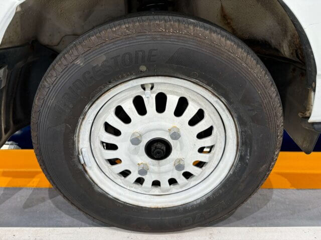 1999 MITSUBISHI MINICAB TRUCK