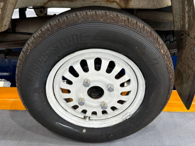 1999 MITSUBISHI MINICAB TRUCK