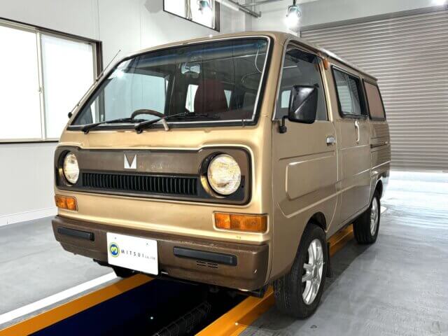 1980 MITSUBISHI MINICAB VAN