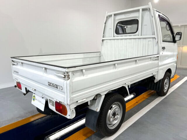 1994 MITSUBISHI MINICAB TRUCK