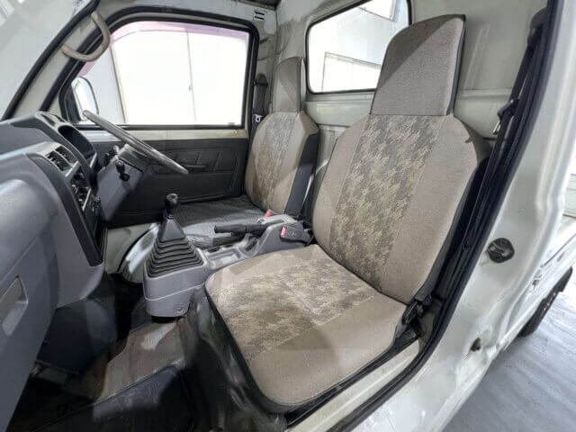 1994 MITSUBISHI MINICAB TRUCK
