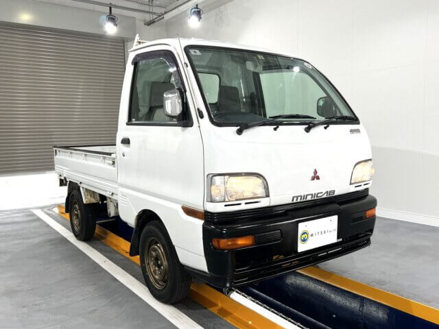 1997 MITSUBISHI MINICAB TRUCK