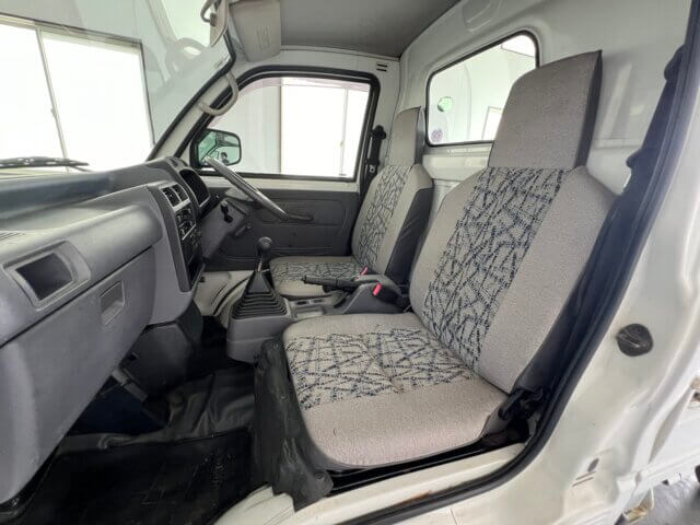 1997 MITSUBISHI MINICAB TRUCK