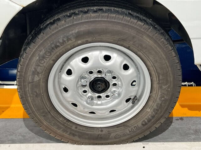 1997 MITSUBISHI MINICAB TRUCK