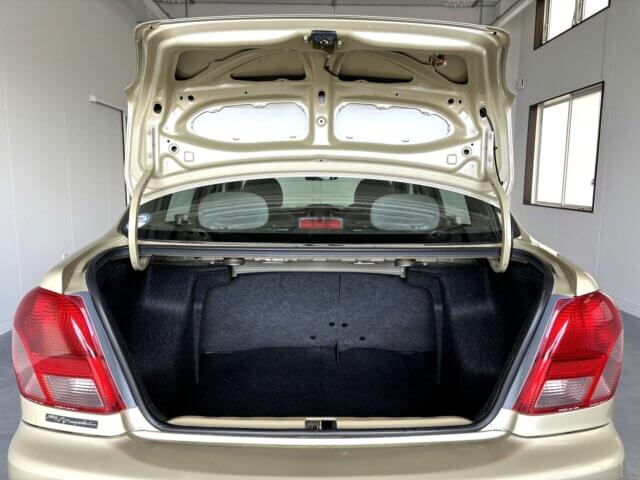 1999 TOYOTA PLATZ