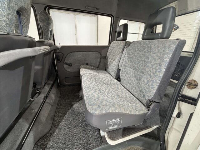 1992 MITSUBISHI MINICAB VAN