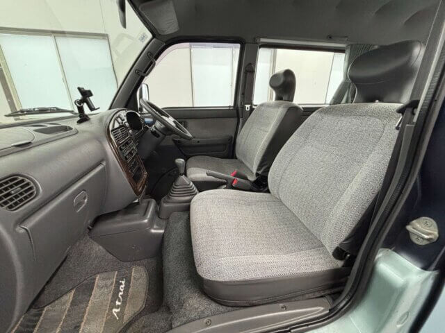 1996 DAIHATSU ATRAI