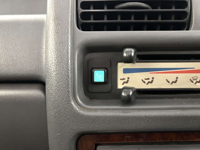 1998 SUBARU SAMBAR VAN CLASSIC