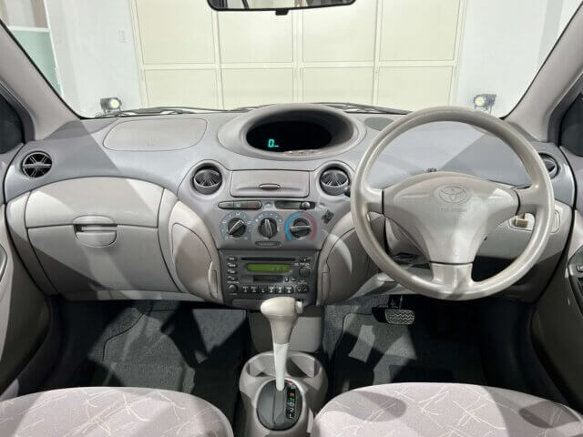 1999 TOYOTA PLATZ