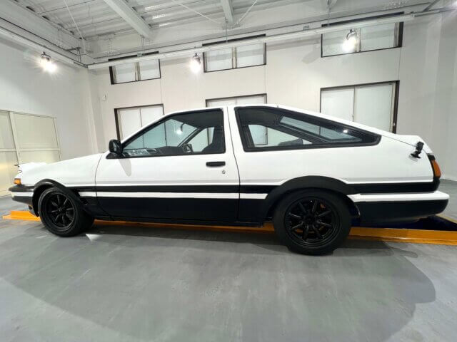 1984 TOYOTA Sprinter Trueno