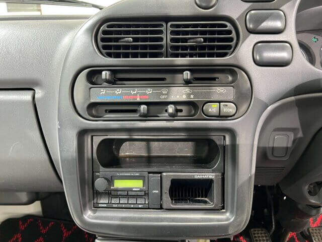 1998 DAIHATSU HIJET TRUCK