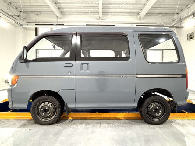 1995 DAIHATSU ATRAI