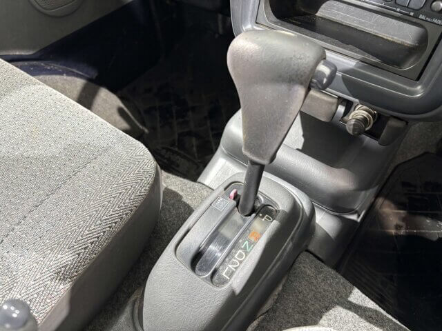 1995 DAIHATSU ATRAI