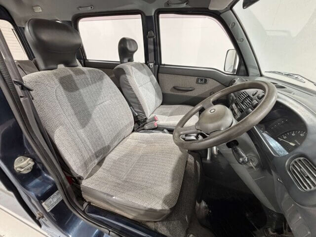 1995 DAIHATSU ATRAI