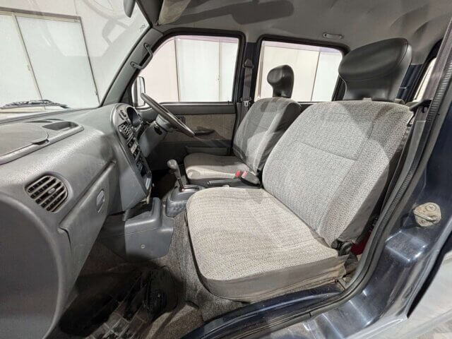 1995 DAIHATSU ATRAI