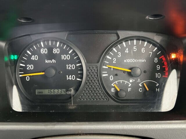 2000 MITSUBISHI TOWN BOX