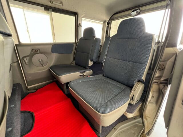 2000 MITSUBISHI TOWN BOX