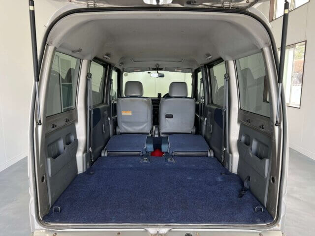 2000 MITSUBISHI TOWN BOX