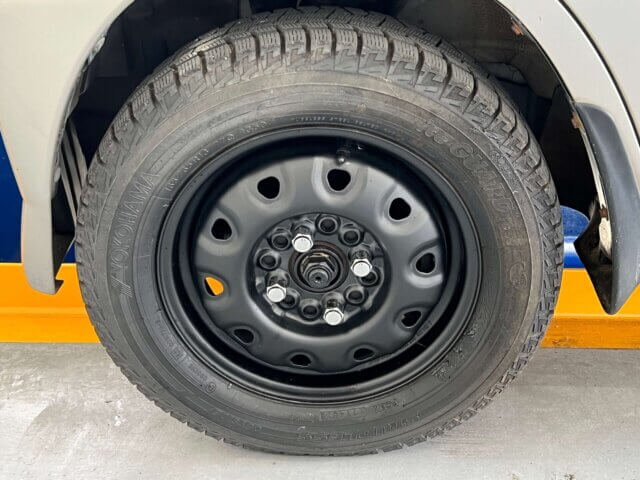 2000 MITSUBISHI TOWN BOX