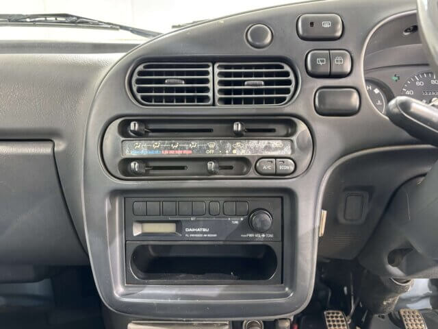 1998 DAIHATSU HIJET VAN