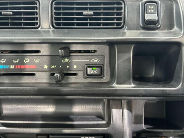 1999 DAIHATSU HIJET TRUCK