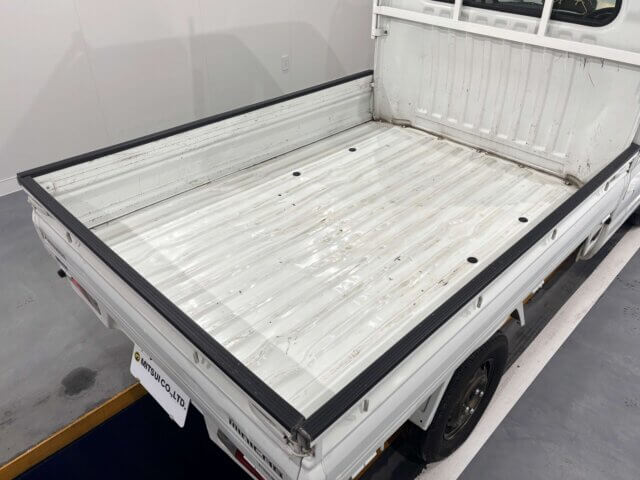2000 MITSUBISHI MINICAB TRUCK