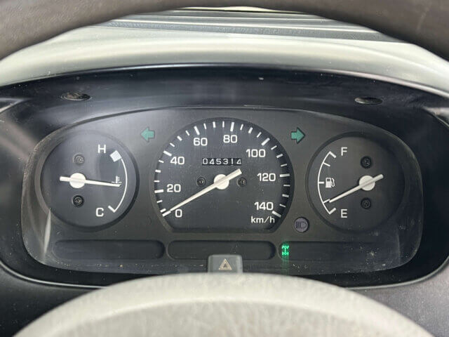 2000 DAIHATSU HIJET TRUCK