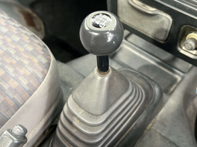 2000 DAIHATSU HIJET TRUCK