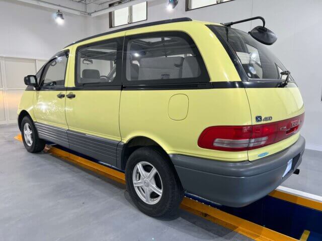 1992 TOYOTA ESTIMA EMINA
