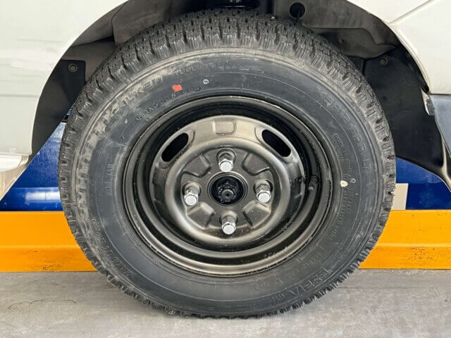 1998 MITSUBISHI MINICAB TRUCK