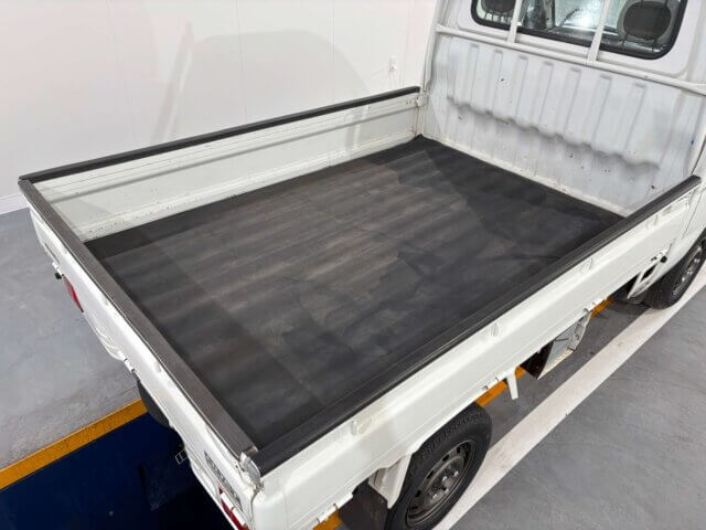 2000 DAIHATSU HIJET TRUCK