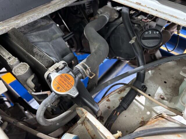 2000 DAIHATSU HIJET TRUCK