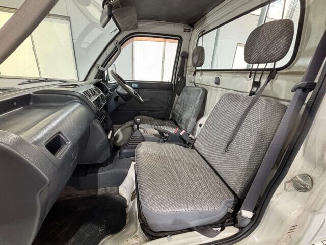 2000 DAIHATSU HIJET TRUCK