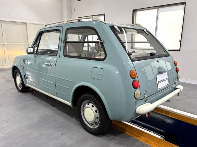 1989 NISSAN PAO